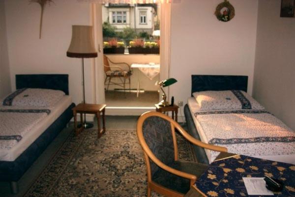 Hotel-Pension Koenigswald Dresden Room photo